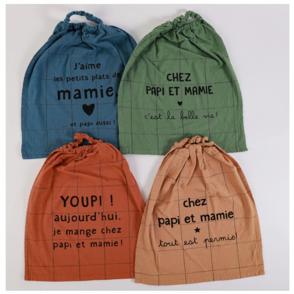 BAVOIR ENFANT - CHEZ PAPI ET MAMIE