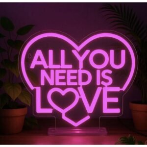 LAMPE LED EFFET NEON - ALL YOU NEED IS LOVE